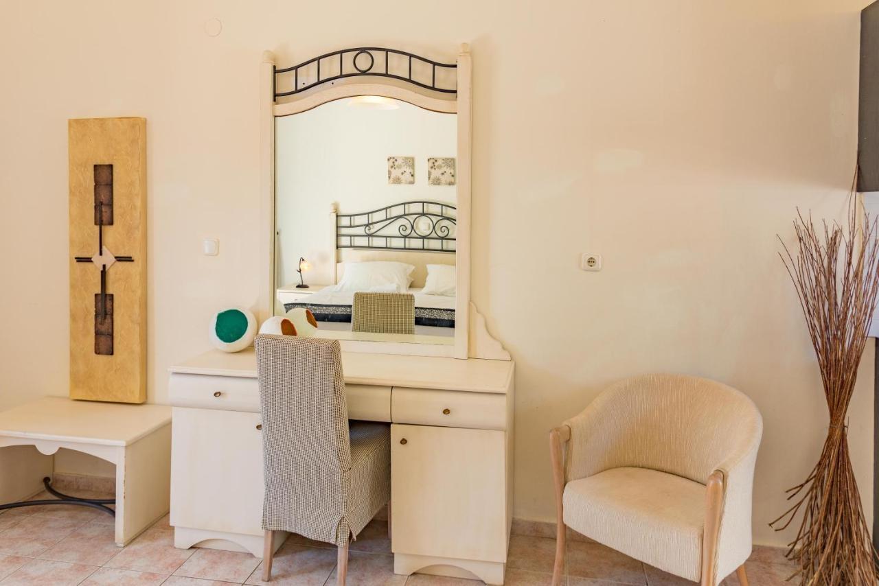 Sotiris Studios Livathos  Экстерьер фото